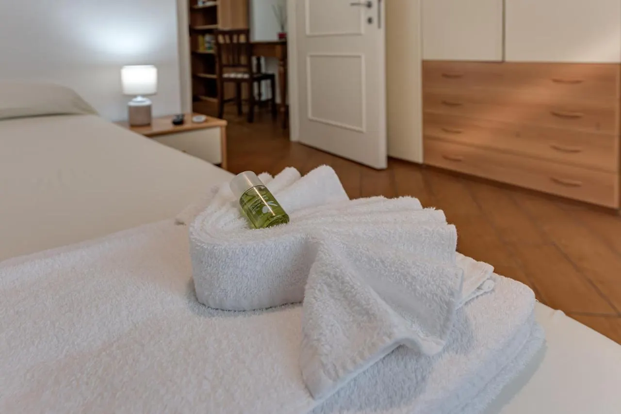 Casa Boss Redi Apartment Florence 0*,  Italy
